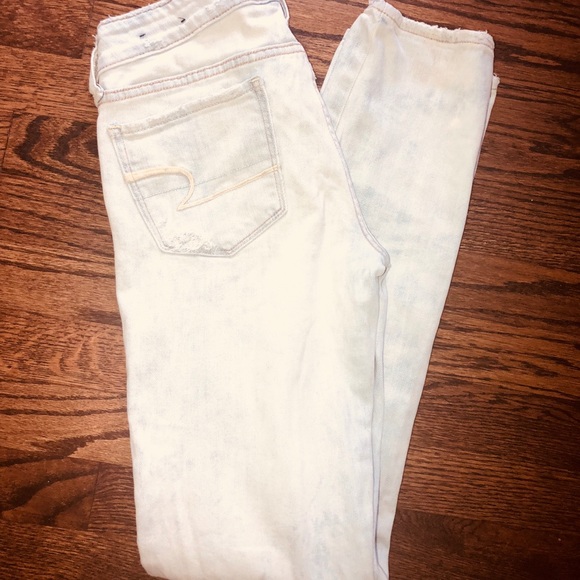 American Eagle Outfitters Denim - American Eagle outfitters acid wash jeans